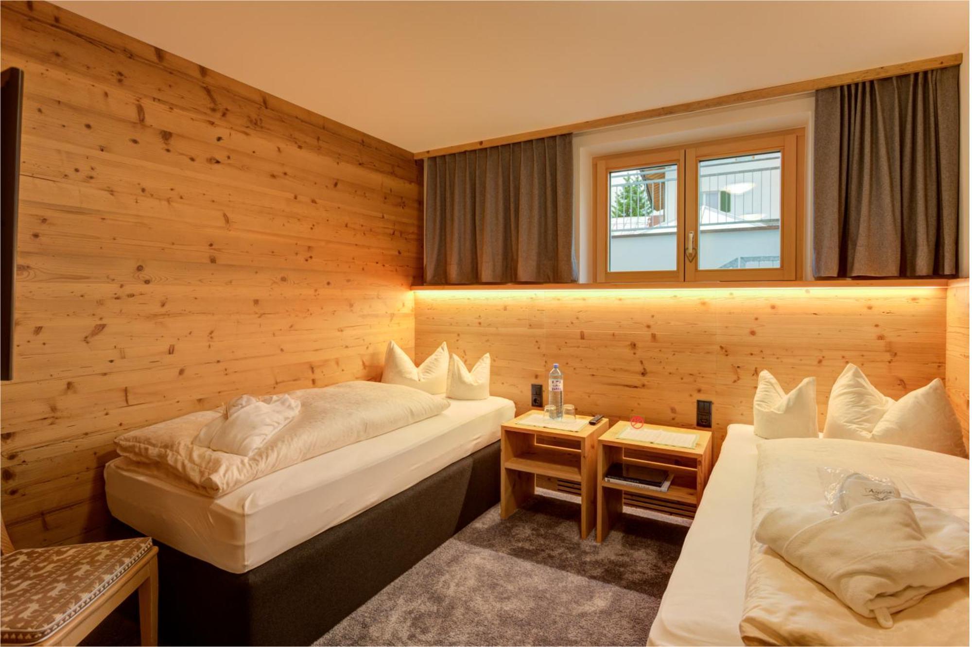 Hotel Acerina Superior 莱赫阿尔贝格 外观 照片